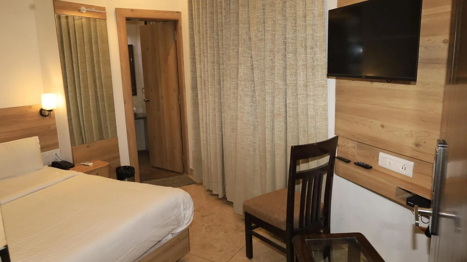 Hotel Amantran Inn - City Centre Udaipur