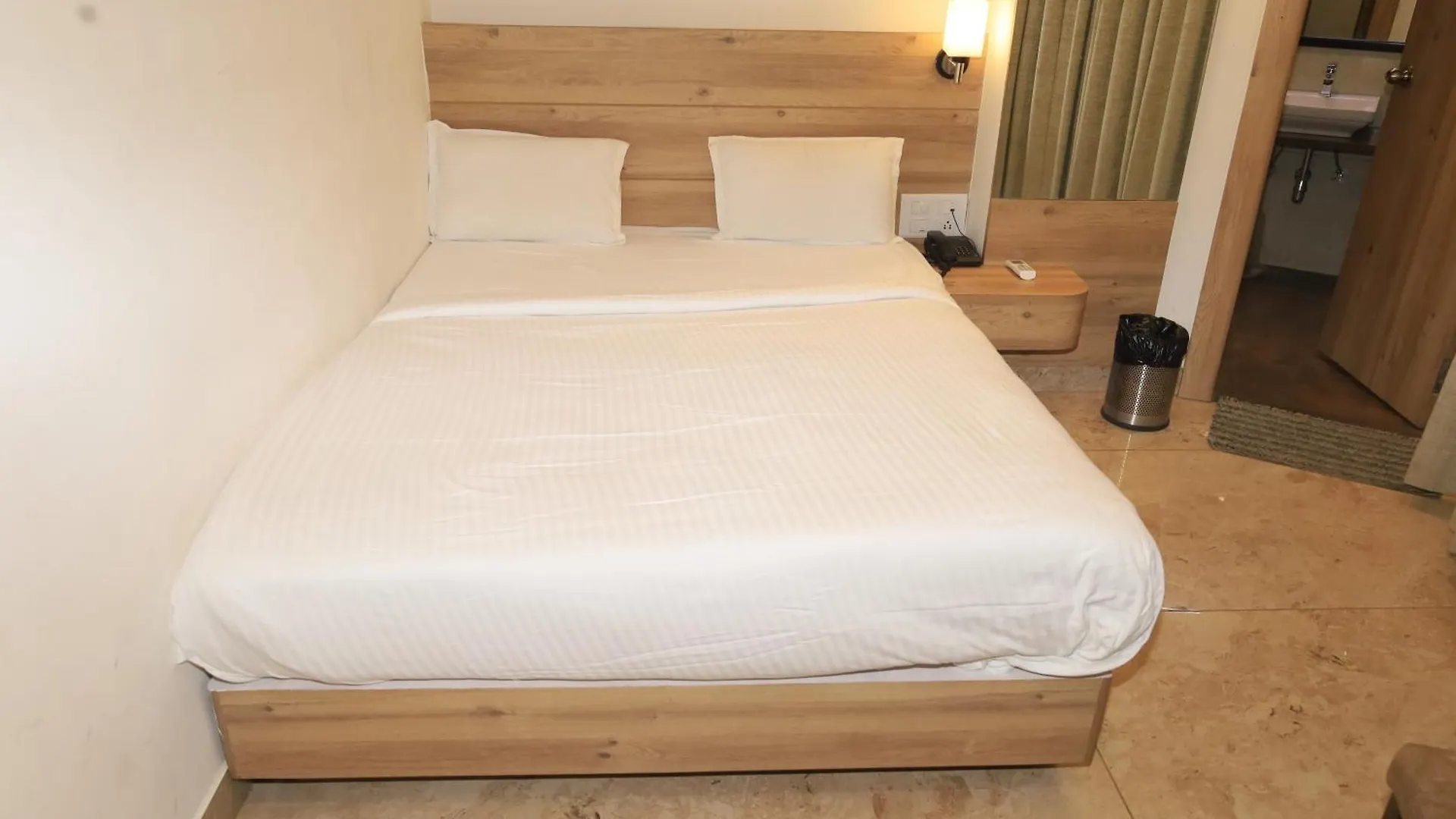 Hotel Amantran Inn - City Centre Udaipur