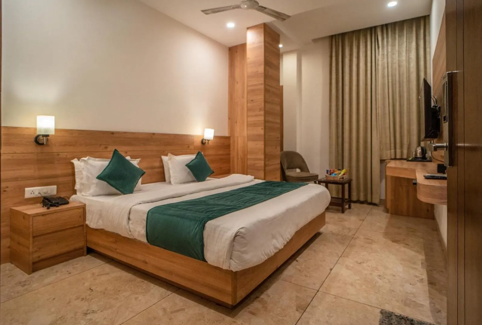 Hotel Amantran Inn - City Centre Udaipur
